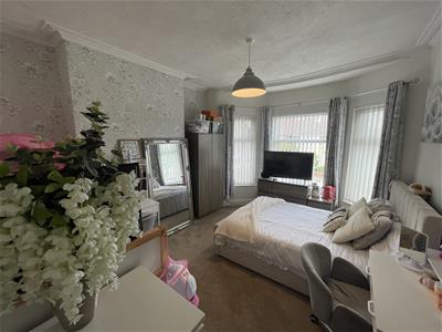 Picture 12